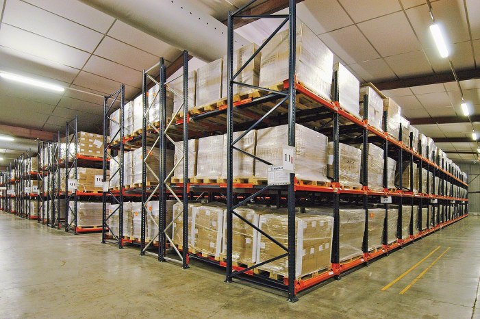 Push Back Pallet Rack for Clovis warehouses